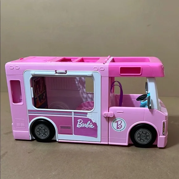 Camper RV - Picture 5 of 16